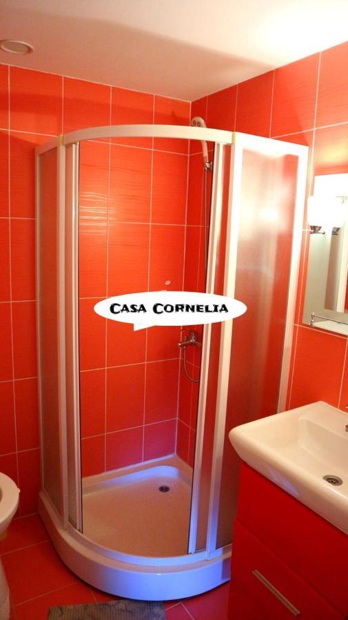 Отель Casa Cornelia Бран Экстерьер фото