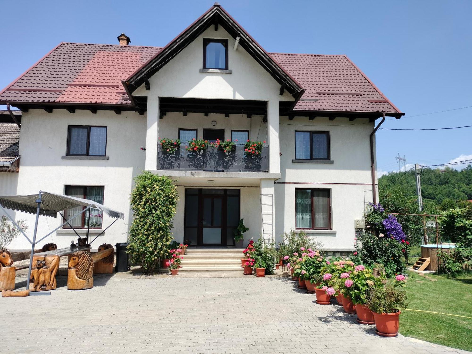 Отель Casa Cornelia Бран Экстерьер фото